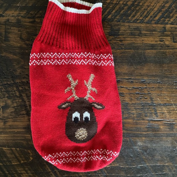 H&M Red Dog Reindeer Sweater - Picture 2 of 8